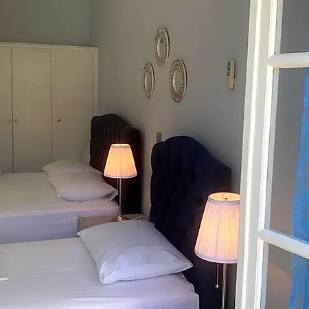 Hotel Chrysa House