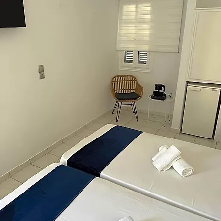 Chrysa House Hotel