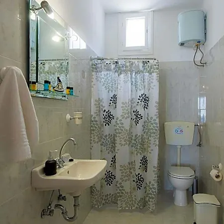Hotel Chrysa House 2*
